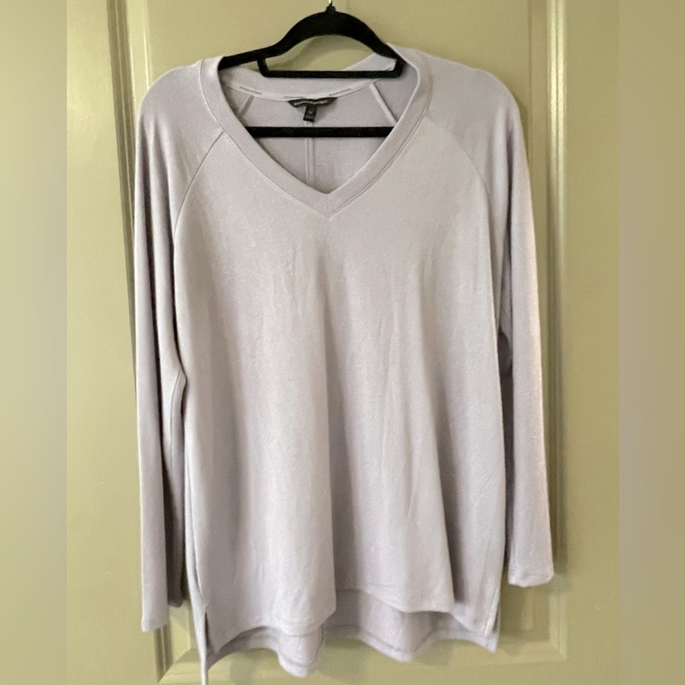 Banana Republic Purple V-Neck Sweater Soft Knit
